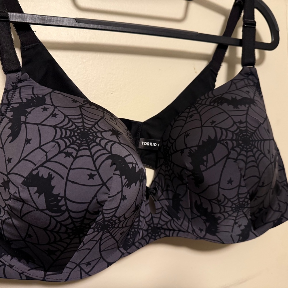Torrid Black and Gray Bat & Spider web Print Bra